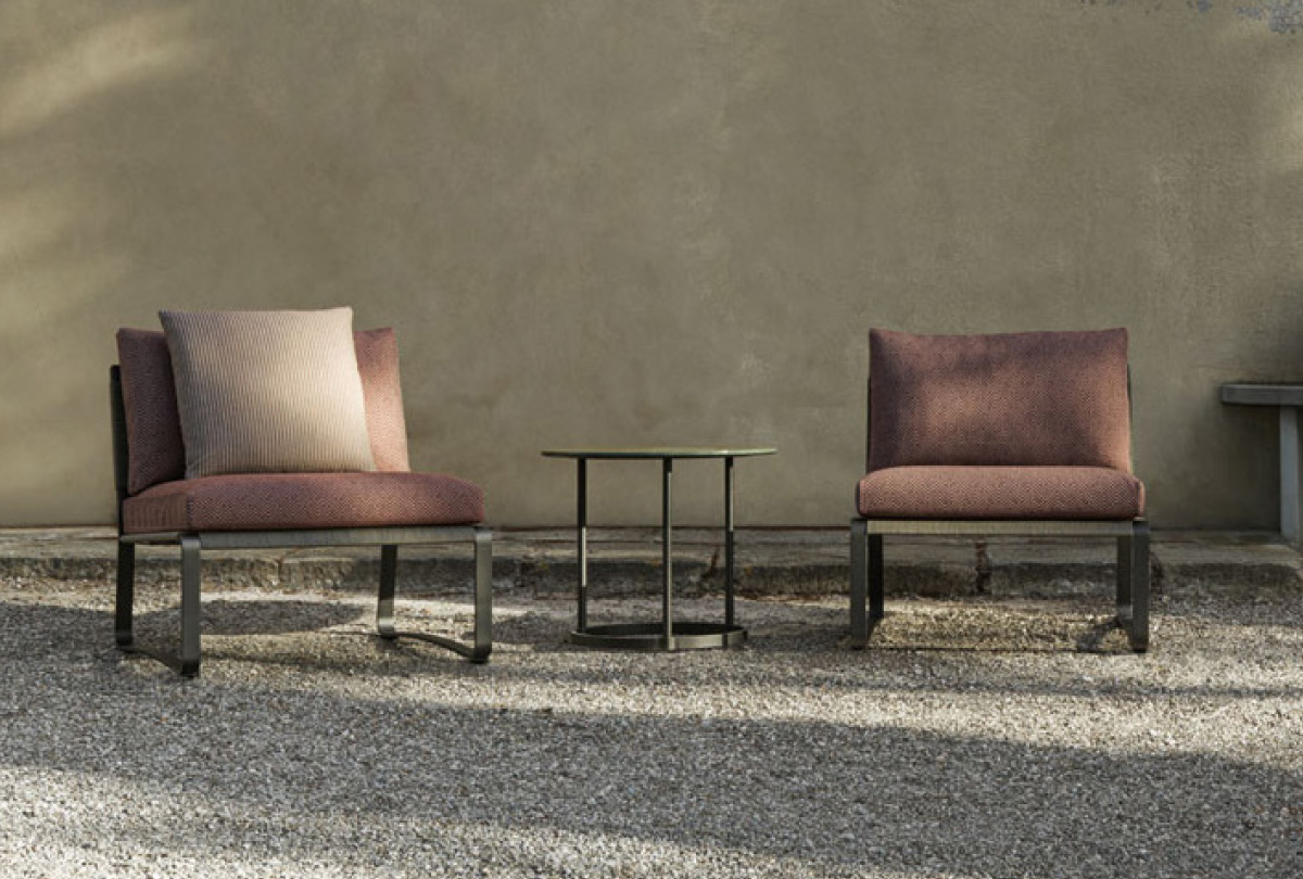 Phoenix-armchair by simplysofas.in